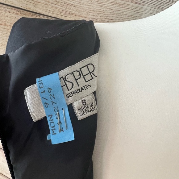 Kasper essential black sheath dress, v neck size 8 sleeveless - Picture 7 of 7